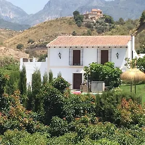 villa-monica-nerja.hotelsinnerja.org/